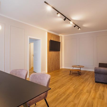 Bloom Downtown Suites クルージュ＝ナポカ エクステリア 写真